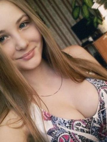 Викуся